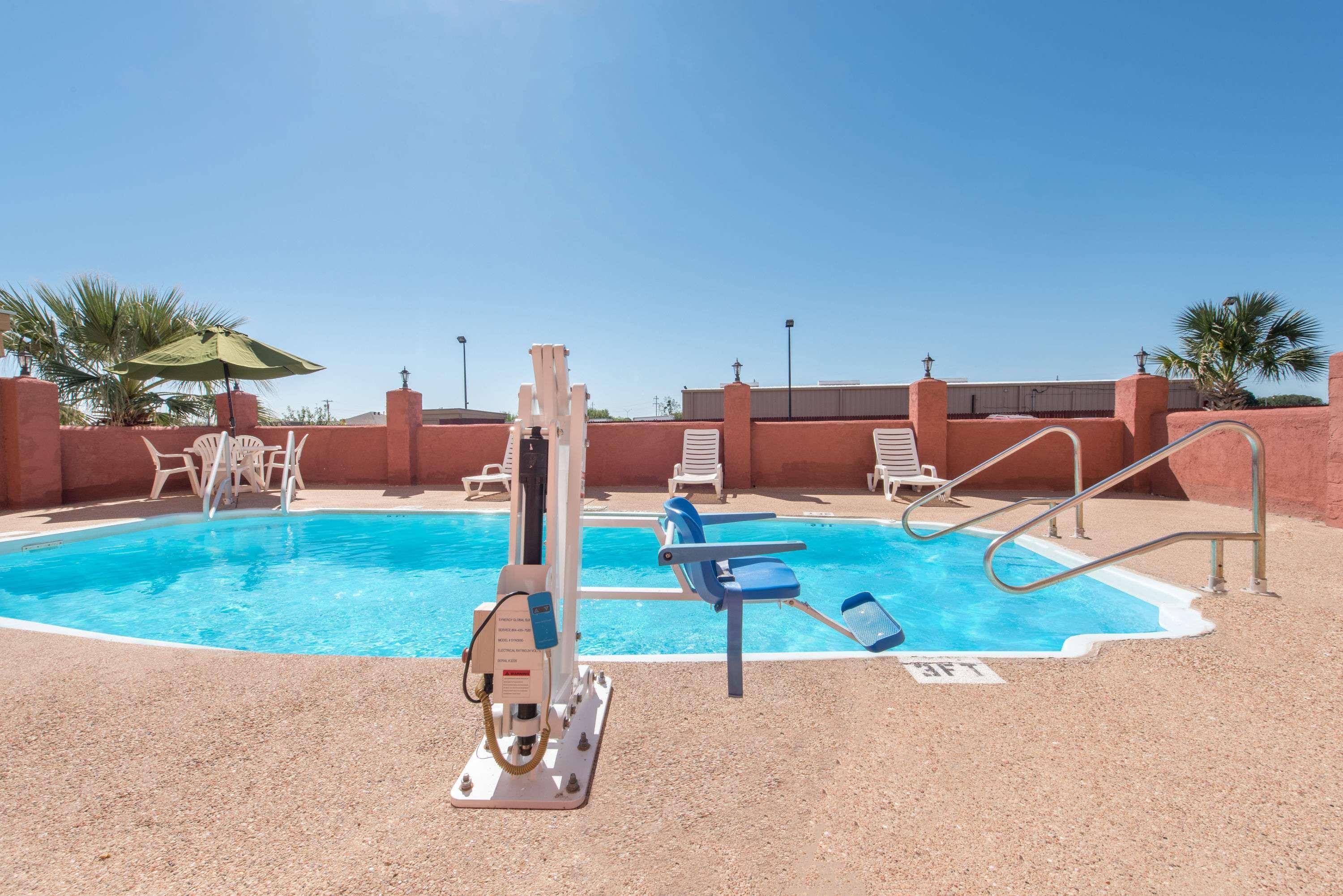 Super 8 By Wyndham Abilene South Ξενοδοχείο Εξωτερικό φωτογραφία